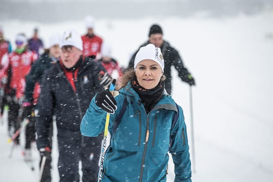 Victoria besucht Norrbotten auf Skiern